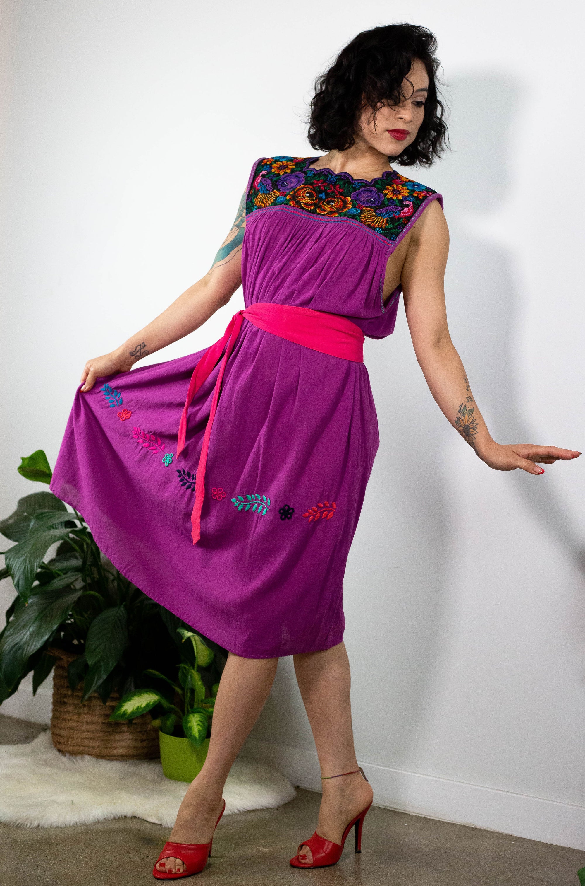 80's Oaxacan Gauze Floral Dress (S-M)