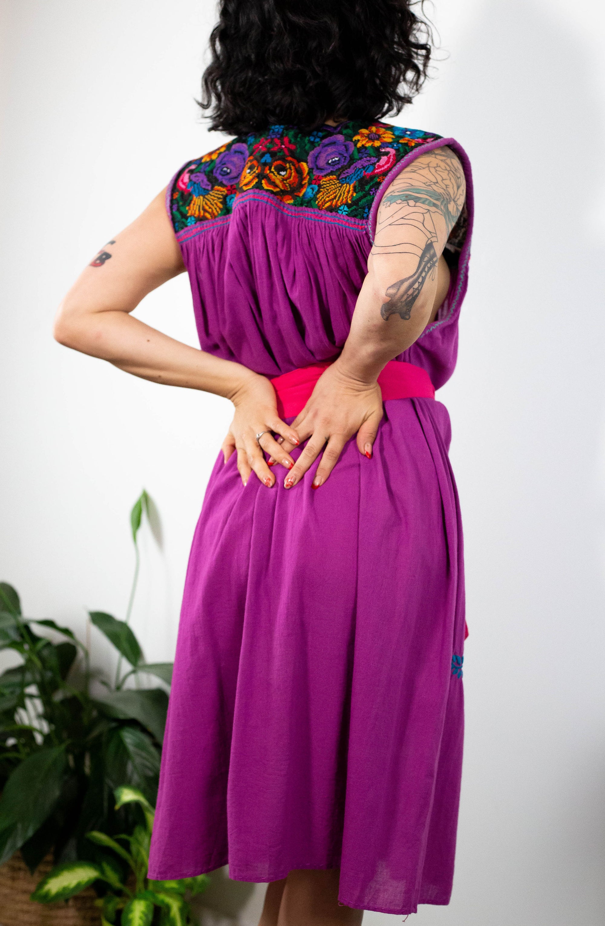 80's Oaxacan Gauze Floral Dress (S-M)