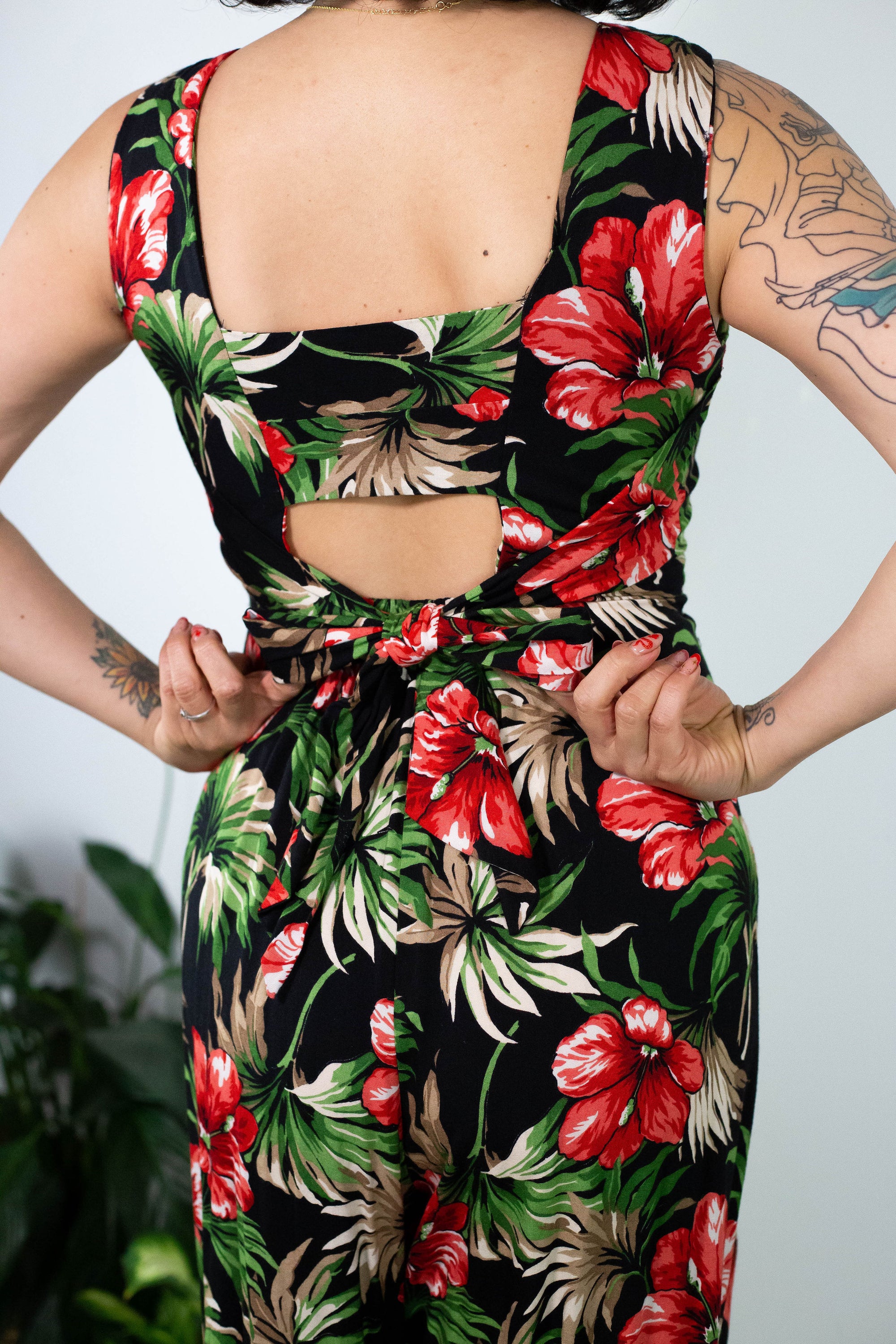 90’s Rayon Tropical Floral Print Jumpsuit (S)