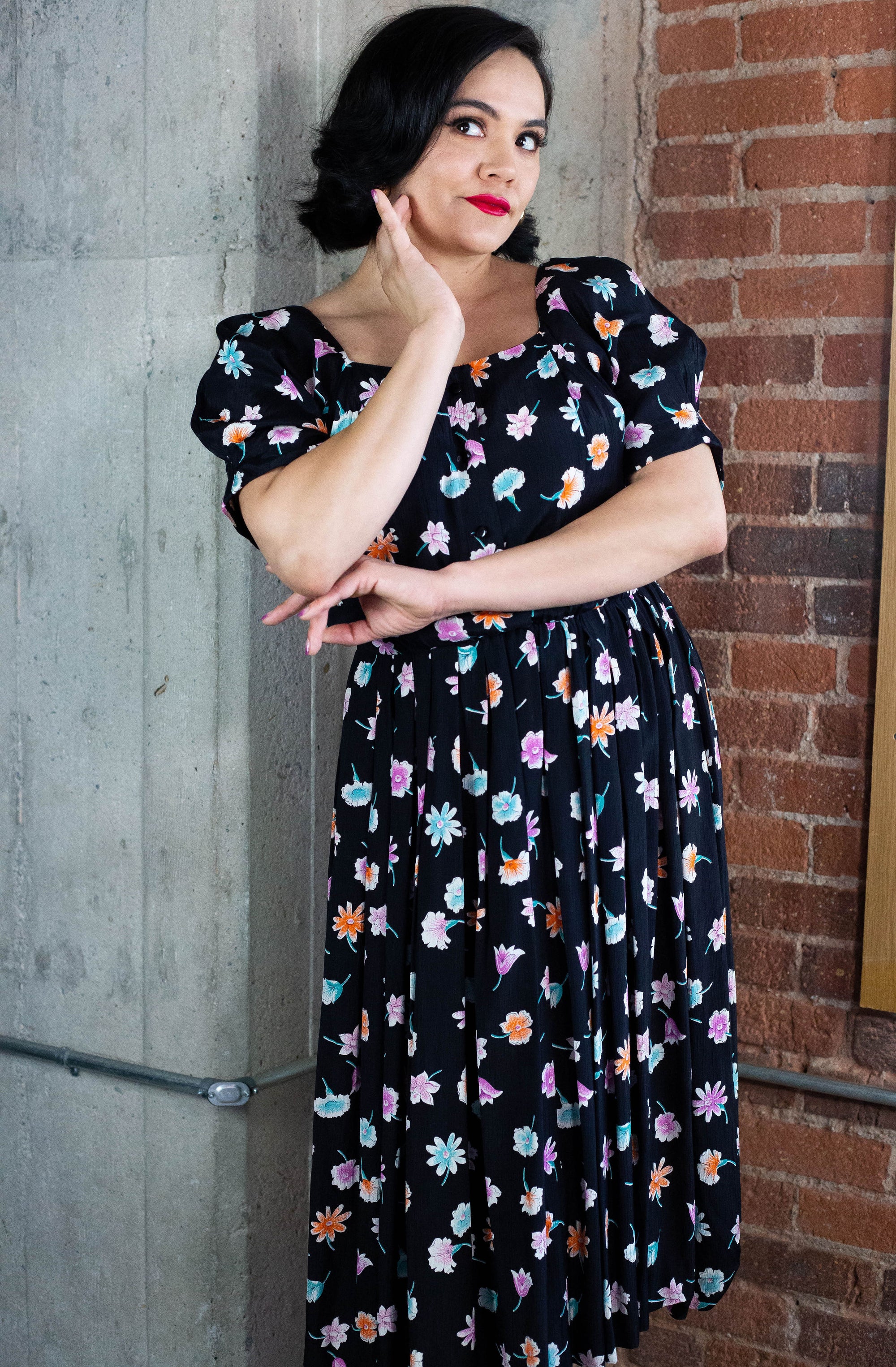 90's Whimsical Floral Dress (S-M)