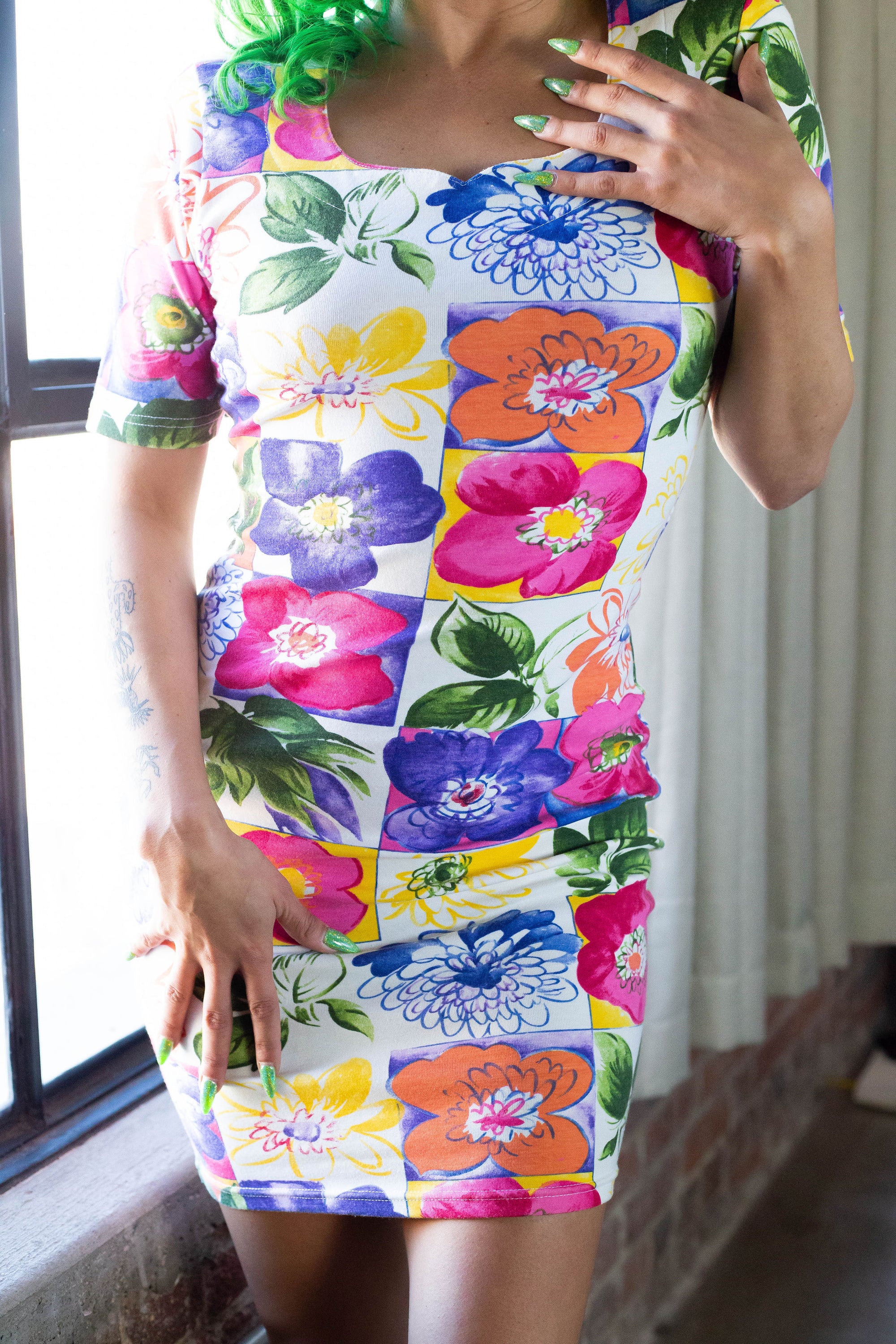 90's Express Bodycon Floral Dress (M)